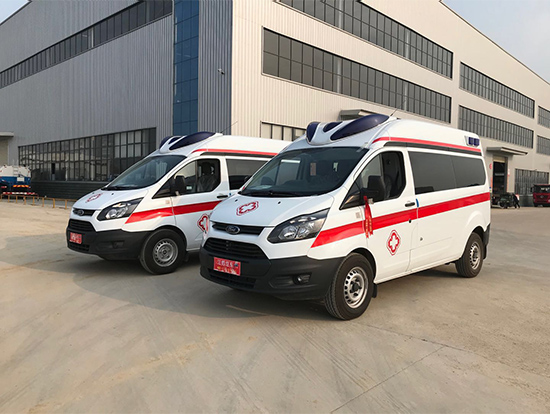 國(guó)六福特全順V362負(fù)壓救護(hù)車(chē)